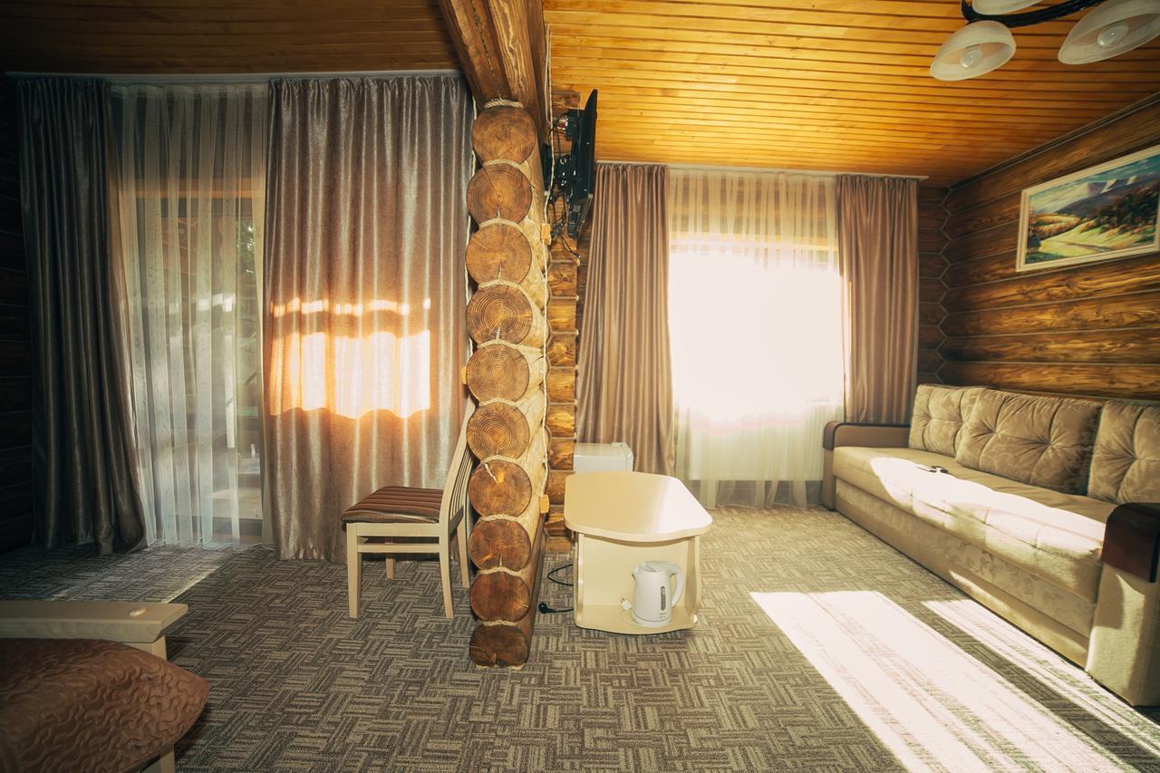 Sadyba Sribne Dzherelo Hotel Ilnytsya Ngoại thất bức ảnh